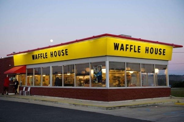 waffle house resturant full view